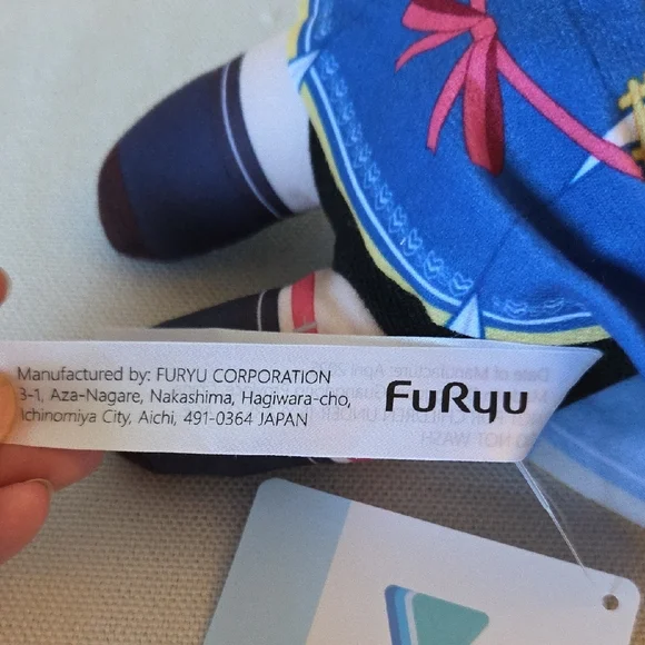 Hololive JP Haato Haachama Nesoberi Laying Down Furyuu Plush Round 1 Exclusive - Picture 9 of 13